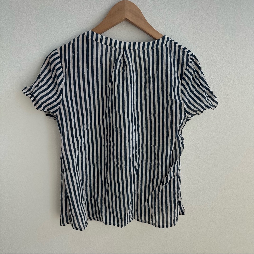 Banana Republic Striped Navy and White Blouse - Picture 7 of 7